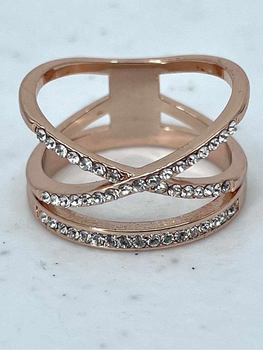 Fashion rose gold tone diamond stone cross cross stack ring